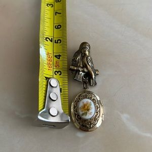 Vintage Bird Pin Jewelry